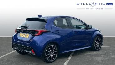 SPOTICAR Toyota Yaris 1.5 Vvt-h Gr Sport E-cvt Euro 6 (s/s) 5dr Used Car - City Car Hybrid Blue - Newport - 1200577282_3