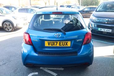 SPOTICAR Toyota Yaris 1.0 Vvt-i Active Euro 6 5dr Used Car - City Car Petrol Blue - Leamington - 1200580874_4