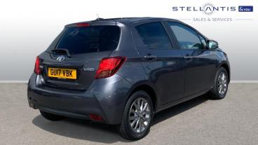 SPOTICAR Toyota Yaris 1.33 Dual Vvt-i Icon Euro 6 5dr Used Car - City Car Petrol Grey - Crawley - 1200599293_3