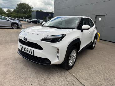 SPOTICAR Toyota Yaris 1.5 Vvt-h Icon E-cvt Euro 6 (s/s) 5dr Used Car - City Car Hybrid White - Rugby - 1200621527_3