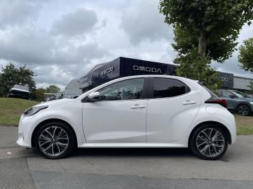 SPOTICAR Toyota Yaris 1.5 Vvt-h Excel E-cvt Euro 6 (s/s) 5dr Used Car - City Car Hybrid White - Swansea - 1200631170_5