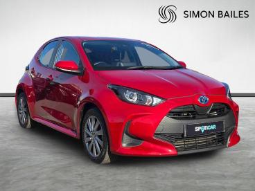 SPOTICAR Toyota Yaris 1.5 Vvt-h Icon E-cvt Euro 6 (s/s) 5dr Used Car - City Car Hybrid Red - Stockton On Tees - 1200640291_1