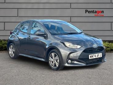 SPOTICAR Toyota Yaris 1.5 Vvt-h Icon E-cvt Euro 6 (s/s) 5dr Used Car - City Car Hybrid Grey - Nottingham - 1200642241_1