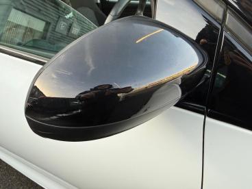 SPOTICAR Vauxhall Adam 1.4i Jam Euro 6 3dr Used Car - City Car Petrol White - Watford - 1200569174_4