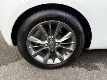 SPOTICAR Vauxhall Adam 1.4i Jam Euro 6 3dr Used Car - City Car Petrol White - Watford - 1200569174_5