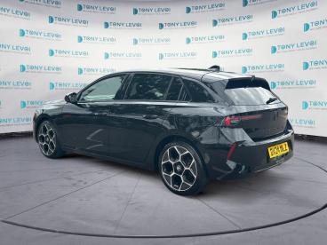 SPOTICAR Vauxhall Astra 1.2 Turbo Ultimate Euro 6 (s/s) 5dr Used Car - Saloon Petrol Black - West Thurrock Grays - 1200537541_3