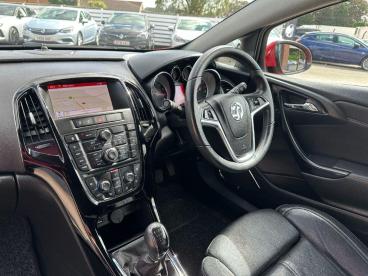 SPOTICAR Vauxhall Astra 1.4i Turbo Limited Edition Euro 6 (s/s) 3dr Used Car - Coupe Petrol Red - Billinghay - 1200539148_5