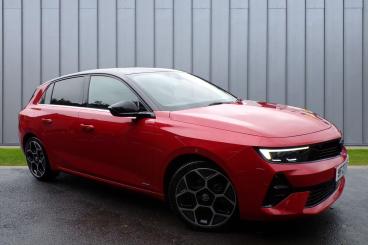 SPOTICAR Vauxhall Astra 1.2 Turbo Ultimate Auto Euro 6 (s/s) 5dr Used Car - Saloon Petrol Red - Taunton - 1200542224_1