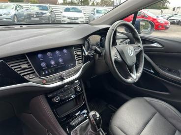 SPOTICAR Vauxhall Astra 1.5 Turbo D Elite Nav Euro 6 (s/s) 5dr Used Car - Saloon Diesel Blue - Billinghay - 1200543758_5