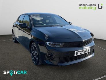 SPOTICAR Vauxhall Astra 1.2 Turbo Ultimate Auto Euro 6 (s/s) 5dr Used Car - Saloon Petrol Black - Tiptree - 1200544931_1