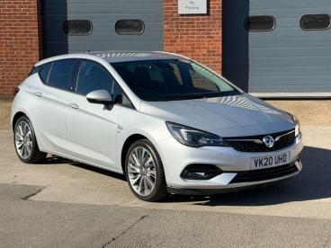 SPOTICAR Vauxhall Astra 1.2 Turbo Sri Vx Line Nav Euro 6 (s/s) 5dr Used Car - Saloon Petrol Silver - Billinghay - 1200550586_1