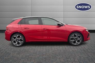 SPOTICAR Vauxhall Astra 1.2 Turbo Ultimate Euro 6 (s/s) 5dr Used Car - Saloon Petrol Red - Eastleigh - 1200550686_5