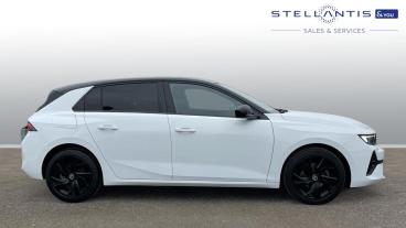 SPOTICAR Vauxhall Astra 1.2 Turbo Gs Auto Euro 6 (s/s) 5dr Used Car - Saloon Petrol White - Birmingham - 1200554397_2