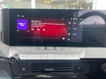 SPOTICAR Vauxhall Astra 1.2 Turbo Ultimate Euro 6 (s/s) 5dr Used Car - Saloon Petrol White - Malton - 1200557638_5