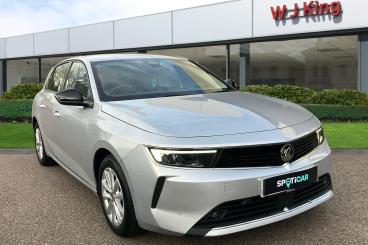 SPOTICAR Vauxhall Astra 1.2 Turbo Design Euro 6 (s/s) 5dr Used Car - Saloon Petrol Grey - Welling - 1200557774_1