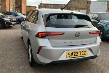 SPOTICAR Vauxhall Astra 1.2 Turbo Design Euro 6 (s/s) 5dr Used Car - Saloon Petrol Grey - Welling - 1200557774_2