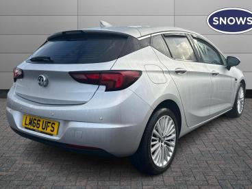 SPOTICAR Vauxhall Astra 1.6 Cdti Blueinjection Elite Nav Euro 6 (s/s) 5dr Used Car - Saloon Diesel Silver - Southampton - 1200562316_4