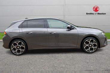 SPOTICAR Vauxhall Astra 1.2 Turbo Ultimate Euro 6 (s/s) 5dr Used Car - Saloon Petrol Grey - Ilkeston - 1200562779_4