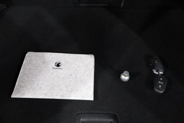 SPOTICAR Vauxhall Astra 1.2 Turbo Gs Euro 6 (s/s) 5dr Used Car - Saloon Petrol White - Accrington - 1200569696_2