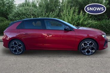 SPOTICAR Vauxhall Astra 1.2 Turbo Ultimate Auto Euro 6 (s/s) 5dr Used Car - Saloon Petrol Red - Basingstoke - 1200571394_3