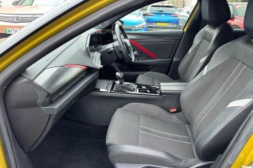 SPOTICAR Vauxhall Astra 1.2 Turbo Gs Line Euro 6 (s/s) 5dr Used Car - Saloon Petrol Yellow - Yeovil - 1200572176_2