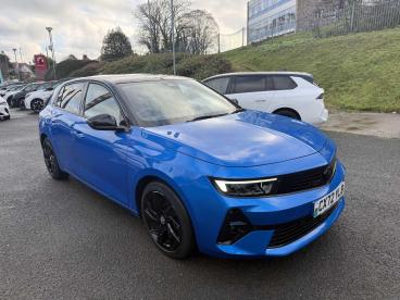 SPOTICAR Vauxhall Astra 1.6 12.4kwh Gs Line Auto Euro 6 (s/s) 5dr Used Car - Saloon Plug-in Hybrid Blue - Colwyn Bay - 1200573887_1