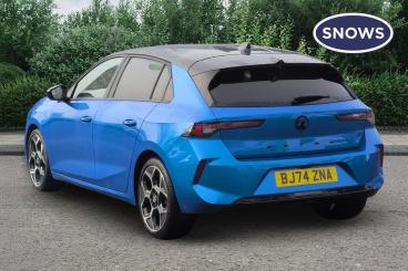 SPOTICAR Vauxhall Astra 1.2 Turbo Ultimate Auto Euro 6 (s/s) 5dr Used Car - Saloon Petrol Blue - Eastleigh - 1200577086_3