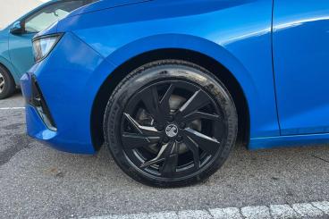 SPOTICAR Vauxhall Astra 1.2 Turbo Gs Sports Tourer Euro 6 (s/s) 5dr Used Car - Estate Petrol Blue - Basildon - 1200581578_5