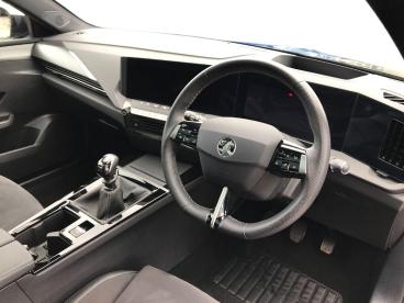 SPOTICAR Vauxhall Astra 1.2 Turbo Ultimate Euro 6 (s/s) 5dr Used Car - Saloon Petrol Black - Bangor - 1200594221_3