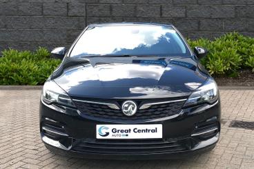 SPOTICAR Vauxhall Astra 1.2 Turbo Griffin Edition Euro 6 (s/s) 5dr Used Car - Saloon Petrol Black - Rugby - 1200601165_2