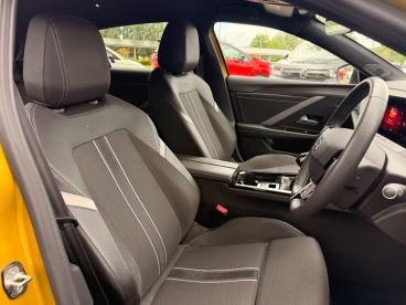 SPOTICAR Vauxhall Astra 1.2 Turbo Gs Euro 6 (s/s) 5dr Used Car - Saloon Petrol Yellow - Trowbridge - 1200605168_5