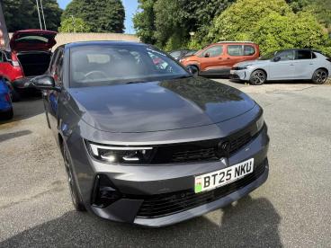 SPOTICAR Vauxhall Astra 1.2 Turbo Ultimate Auto Euro 6 (s/s) 5dr Used Car - Saloon Petrol Grey - Colwyn Bay - 1200605442_1