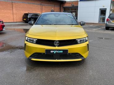 SPOTICAR Vauxhall Astra 1.2 Hybrid Griffin E-dct Euro 6 (s/s) 5dr Used Car - Saloon Hybrid Yellow - Wantage - 1200605948_5