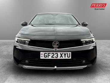 SPOTICAR Vauxhall Astra 1.2 Turbo Design Euro 6 (s/s) 5dr Used Car - Saloon Petrol Black - Sittingbourne - 1200608166_2