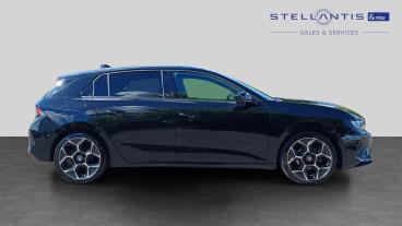 SPOTICAR Vauxhall Astra 1.2 Turbo Ultimate Auto Euro 6 (s/s) 5dr Used Car - Saloon Petrol Black - Croydon - 1200608565_2