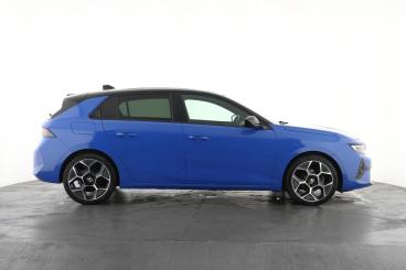 SPOTICAR Vauxhall Astra 1.2 Turbo Ultimate Auto Euro 6 (s/s) 5dr Used Car - Saloon Petrol Blue - Epsom - 1200609832_5
