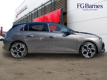 SPOTICAR Vauxhall Astra 1.2 Turbo Ultimate Euro 6 (s/s) 5dr Used Car - Saloon Petrol Grey - Guildford - 1200613980_2