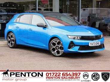 SPOTICAR Vauxhall Astra 1.2 Turbo Ultimate Euro 6 (s/s) 5dr Used Car - Saloon Petrol Blue - Salisbury - 1200614564_1