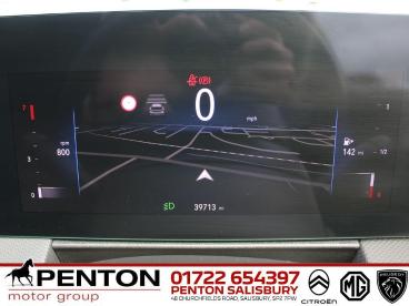 SPOTICAR Vauxhall Astra 1.2 Turbo Ultimate Euro 6 (s/s) 5dr Used Car - Saloon Petrol Blue - Salisbury - 1200614564_3