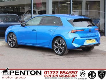 SPOTICAR Vauxhall Astra 1.2 Turbo Ultimate Euro 6 (s/s) 5dr Used Car - Saloon Petrol Blue - Salisbury - 1200614564_5