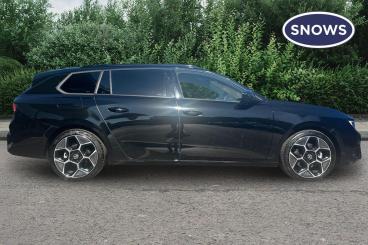 SPOTICAR Vauxhall Astra 1.2 Turbo Ultimate Sports Tourer Auto Euro 6 (s/s) Used Car - Estate Petrol Black - Southampton - 1200622877_4