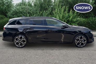SPOTICAR Vauxhall Astra 1.2 Turbo Ultimate Sports Tourer Euro 6 (s/s) 5dr Used Car - Estate Petrol Black - Southampton - 1200623431_4