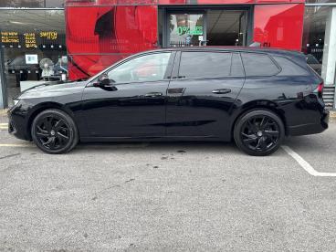 SPOTICAR Vauxhall Astra 1.2 Turbo Gs Sports Tourer Euro 6 (s/s) 5dr Used Car - Estate Petrol Black - Slough - 1200636275_4