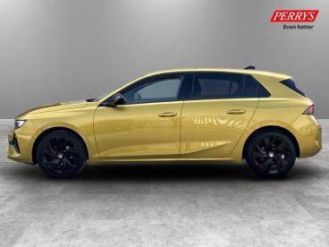 SPOTICAR Vauxhall Astra 1.2 Turbo Gs Euro 6 (s/s) 5dr Used Car - Saloon Petrol Yellow - Barnsley - 1200639956_4