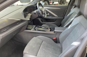 SPOTICAR Vauxhall Astra 1.2 Turbo Ultimate Auto Euro 6 (s/s) 5dr Used Car - Saloon Petrol Black - Rochester - 1200642419_3