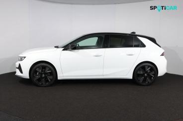 SPOTICAR Vauxhall Astra Astra-e 54kwh Gs Auto 5dr Used Car - Saloon Electric White - Uk - 1200551787_5