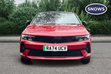 SPOTICAR Vauxhall Astra Astra-e 54kwh Ultimate Sports Tourer Auto 5dr Used Car - Estate Electric Red - Basingstoke - 1200555243_5