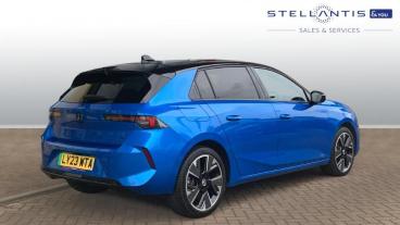 SPOTICAR Vauxhall Astra Astra-e 54kwh Ultimate Auto 5dr Used Car - Saloon Electric Blue - London - 1200566106_3