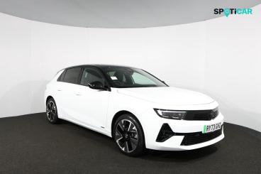 SPOTICAR Vauxhall Astra Astra-e 54kwh Ultimate Auto 5dr Used Car - Saloon Electric White - Boston - 1200580507_1