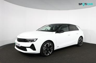 SPOTICAR Vauxhall Astra Astra-e 54kwh Ultimate Auto 5dr Used Car - Saloon Electric White - Boston - 1200580507_3